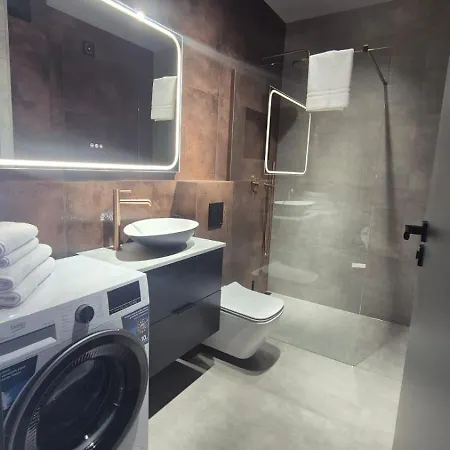 Baltic 21 * 梅尔诺